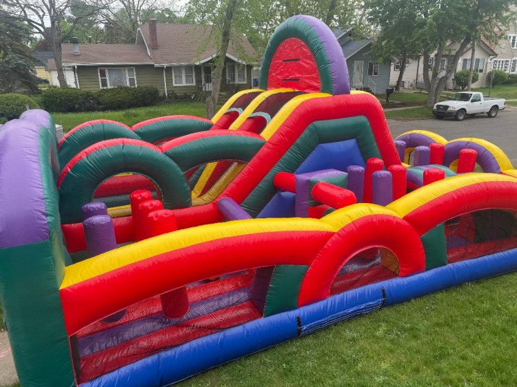 Obstacle Courses - Jump N Fun rentals